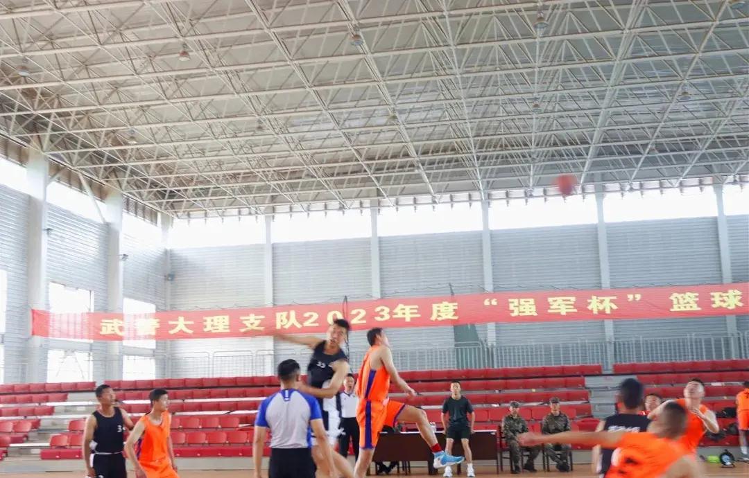 亚博-关于阿扎伦卡重返赛场，最后时刻胜出首场状态出色，MAD观众沸腾！赢得满堂喝彩的信息-亚博