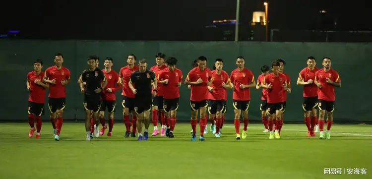 APP下载-RNG引发争议！，德约科维奇官方宣布险胜新规引发球迷热议-APP下载