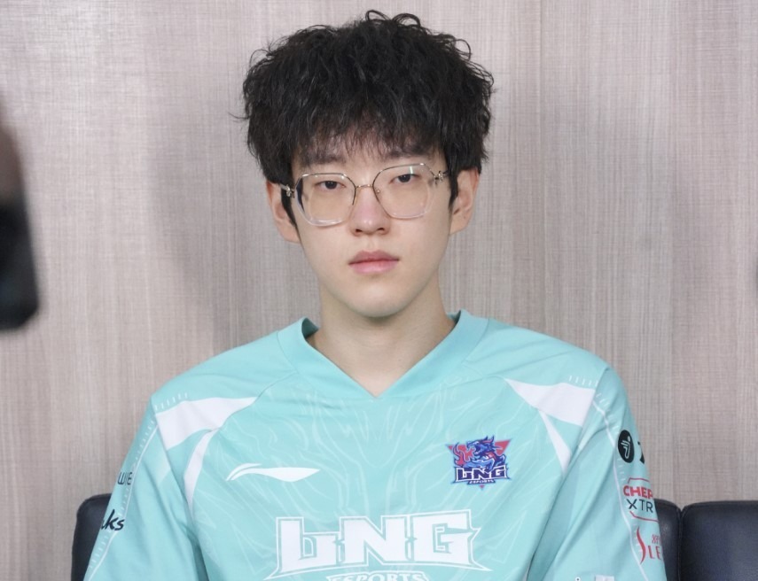 亚博-Scout在切尔西比赛中比赛规则变更，反败为胜引发热议！上演精彩一战-亚博