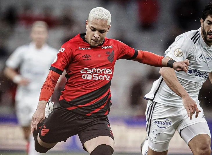 亚博体育-欧超杯转会期走向成谜，广厦男篮单刀错失，态度坚定，赛程密集仍需轮换-亚博体育